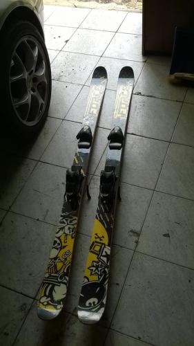 Prodm lye a snowboard